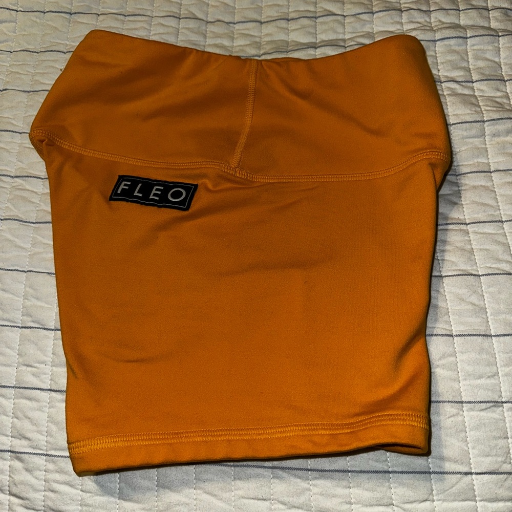 Fleo Rust Rewards Apex Short Xs Euc - image 1